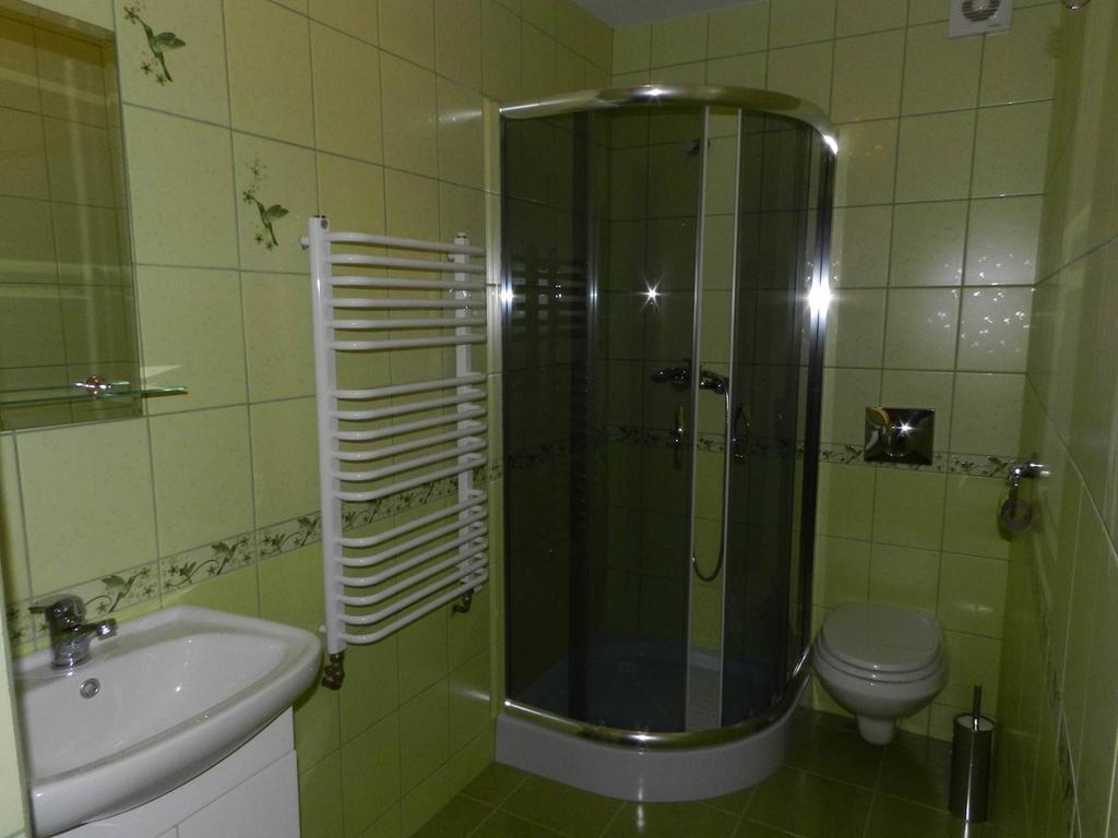 Pokoje Goscinne Pod Gubalowka Nowe Bystre Esterno foto